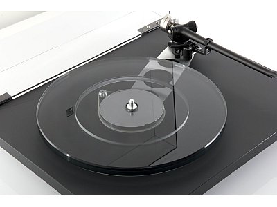REGA PLANAR 6