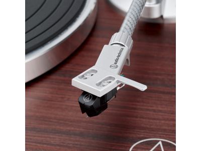 AUDIO TECHNICA AT-LPW50BT (RW)