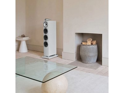 BOWERS & WILKINS 702 S3