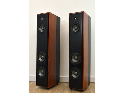 REVEL PERFORMA F32