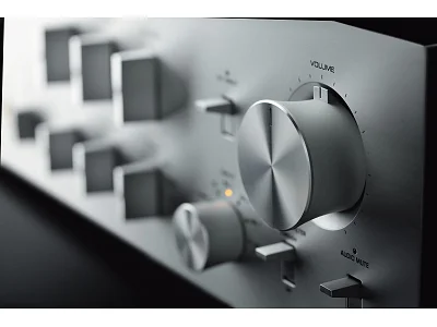 YAMAHA C-5000 YAMAHA C-5000