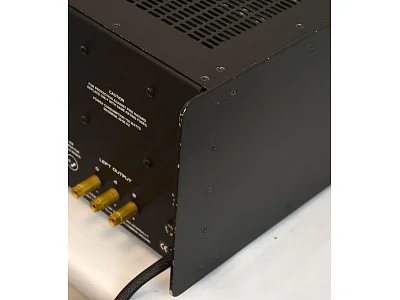 AUDIO RESEARCH VT100
