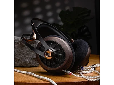 MEZE AUDIO 109 PRO