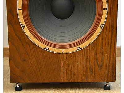 UNIVERSITY SOUND ALHAMBRA III