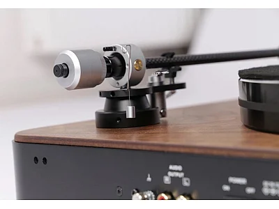 ELAC MIRACORD 80