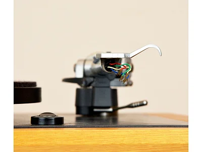 REGA PLANAR 25 + HEED ORBIT
