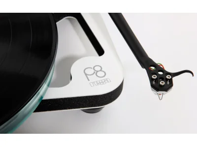REGA PLANAR 8