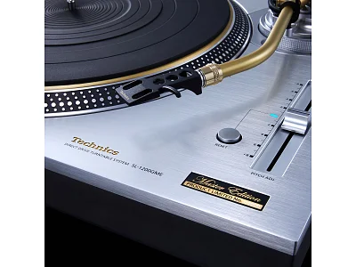 TECHNICS SL-1200/1210 GME LIMITED MASTER EDITION