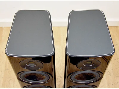 ELAC VELA FS 407