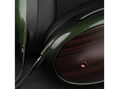 MEZE AUDIO STRADA MEZE AUDIO STRADA