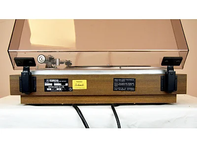 YAMAHA YP-701