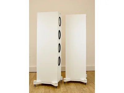 KEF Q550 KEF Q550