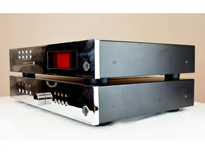EAR YOSHINO ACUTE 4 + DAC 4 EAR YOSHINO ACUTE 4 + DAC 4