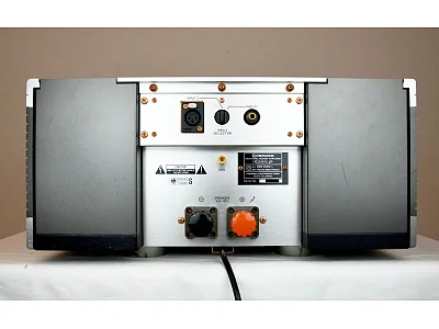 PIONEER EXCLUSIVE C7 + M7 PIONEER EXCLUSIVE C7 + M7