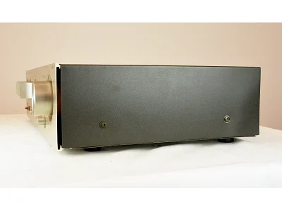LUXMAN L-215